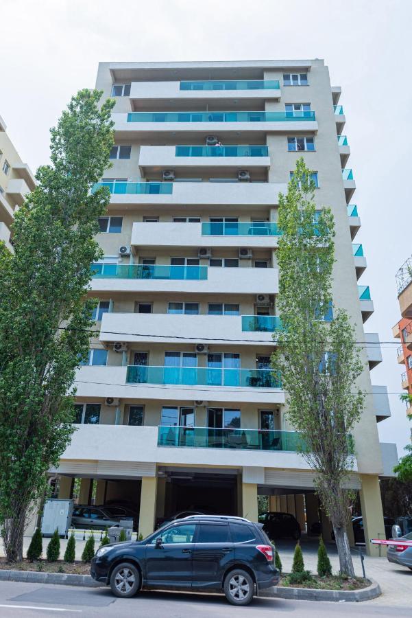 Moonlight Apartment Mamaia